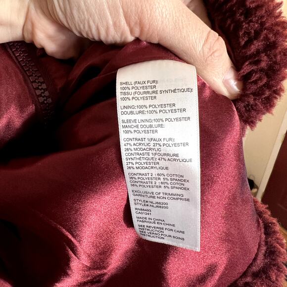 Boundless North Red Faux Fur Jacket - Picture 3 of 4